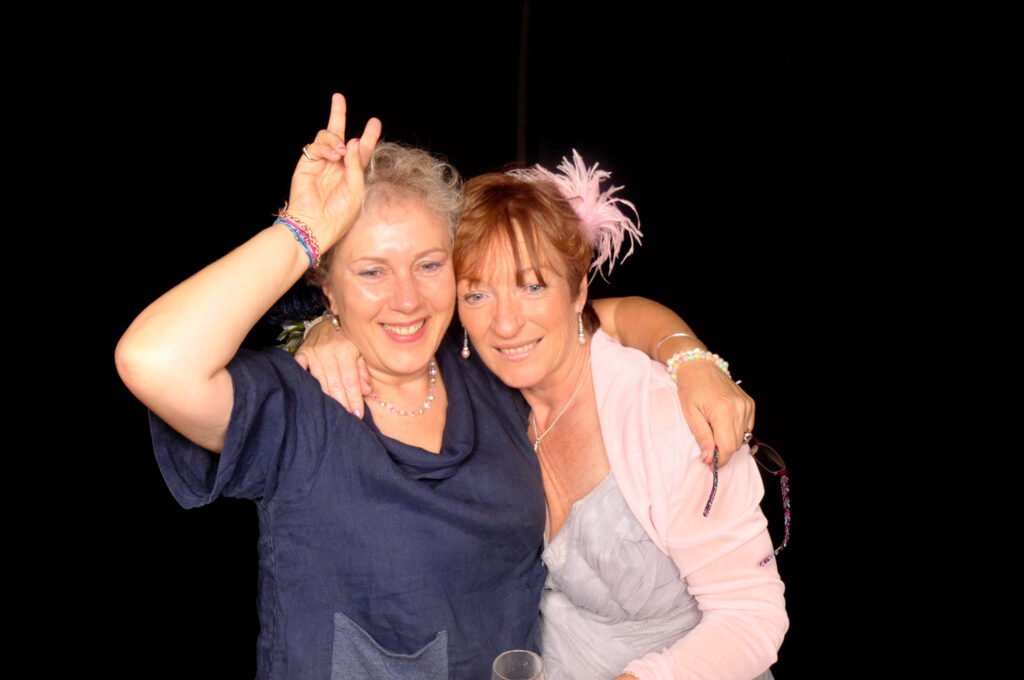 img 0169 01 Riverside House Hotel Mildenhall charlotte jamie 2017 Charlotte & Jamie Riverside House Hotel Mildenhall