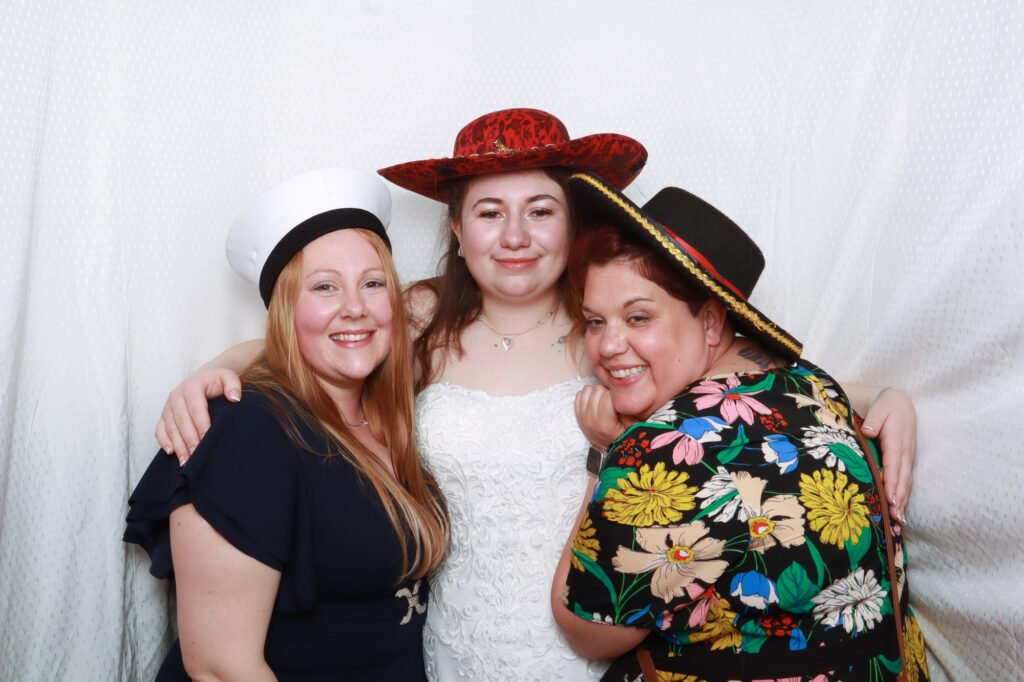Mr &#038; Mrs Lacey Felixstowe Sailing Club