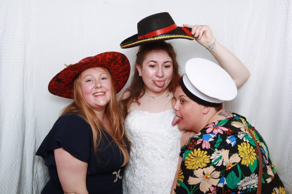Mr &#038; Mrs Lacey Felixstowe Sailing Club