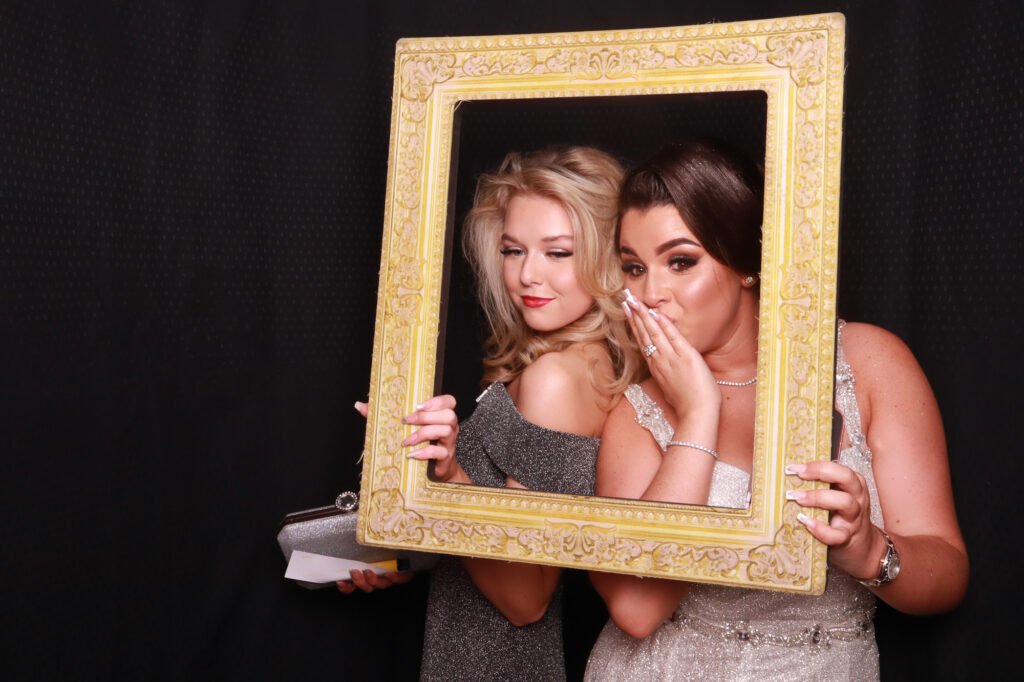Jonny &#038; Shakira Birthday party Belfry Hotel