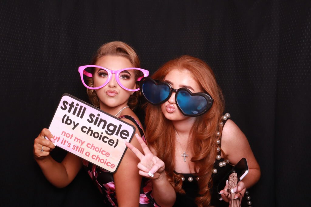 Jonny &#038; Shakira Birthday party Belfry Hotel