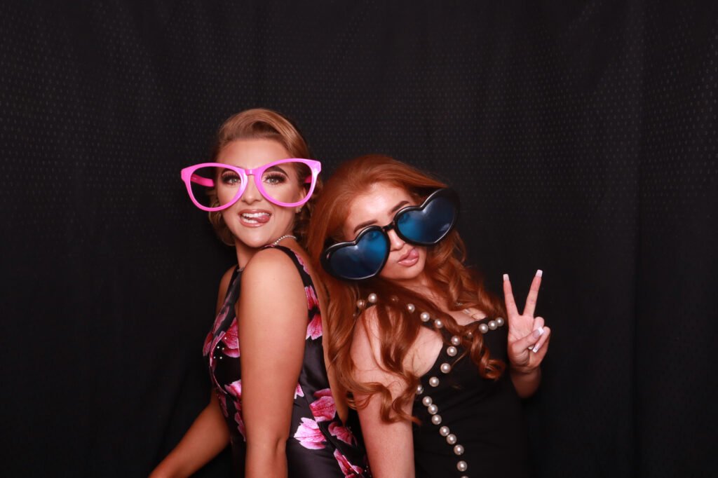 Jonny &#038; Shakira Birthday party Belfry Hotel