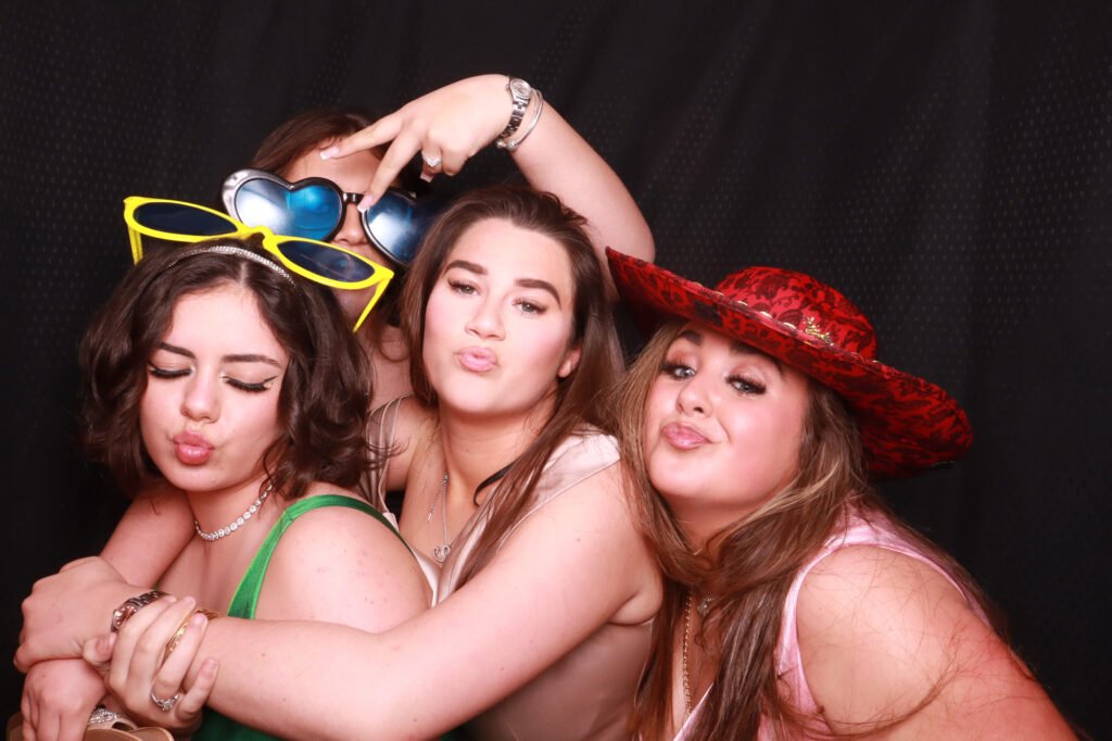 Jonny &#038; Shakira Birthday party Belfry Hotel