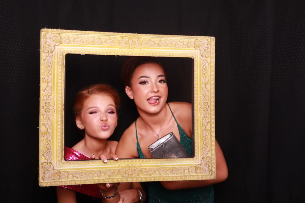 Jonny &#038; Shakira Birthday party Belfry Hotel