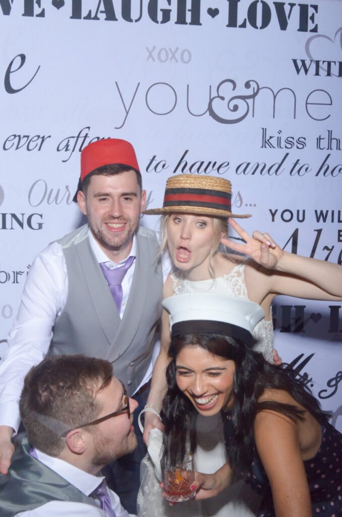 Rachel &#038; Tom The Woodyard