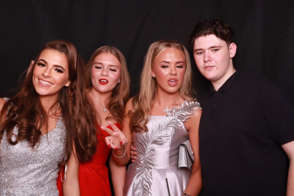 Jonny &#038; Shakira Birthday party Belfry Hotel