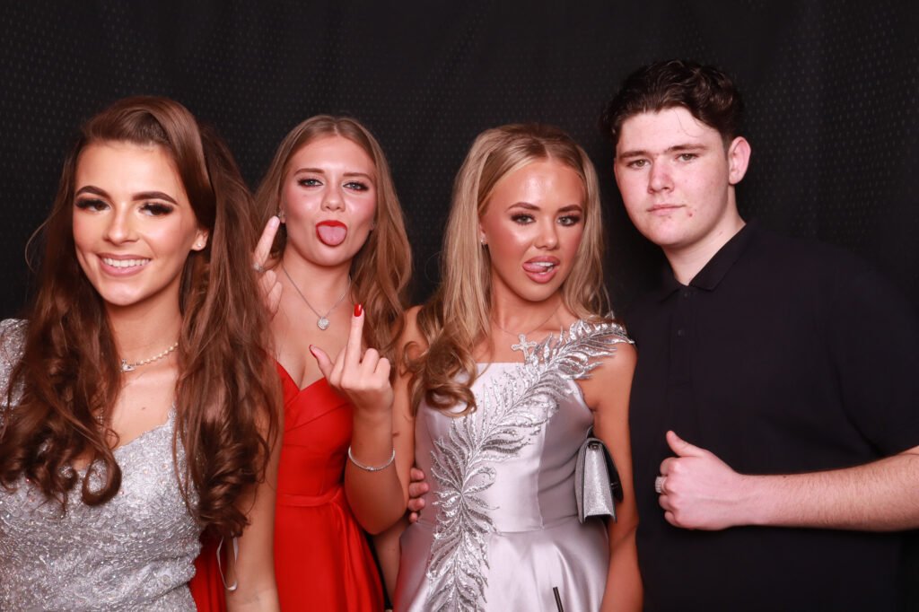 Jonny &#038; Shakira Birthday party Belfry Hotel
