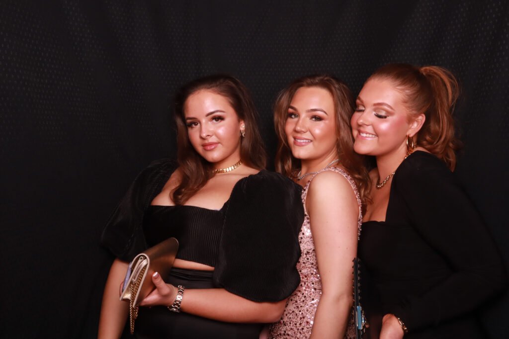 Jonny &#038; Shakira Birthday party Belfry Hotel