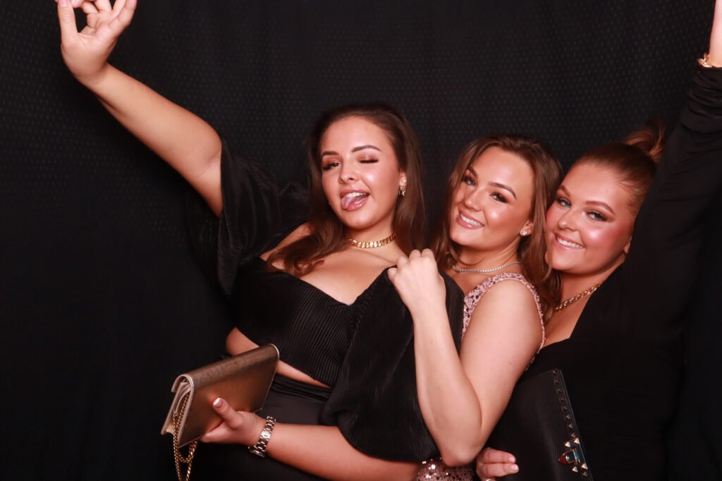 Jonny &#038; Shakira Birthday party Belfry Hotel