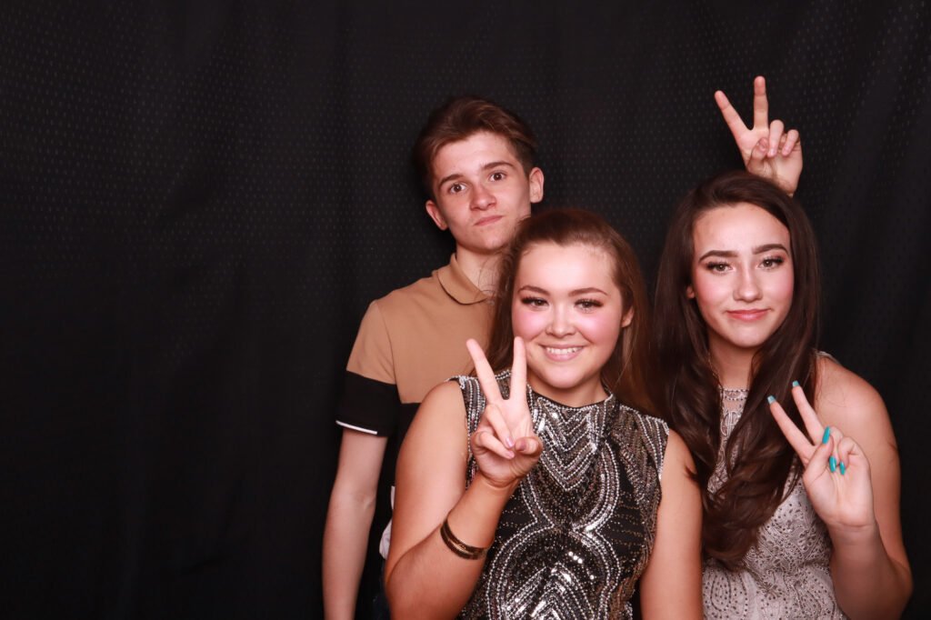 Jonny &#038; Shakira Birthday party Belfry Hotel