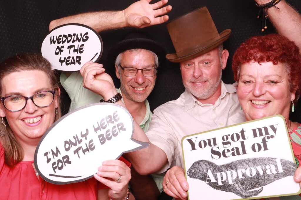 Siobhan &#038; Andy Curds Barn