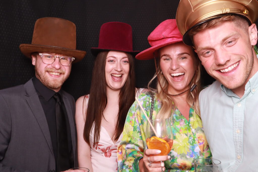 Siobhan &#038; Andy Curds Barn
