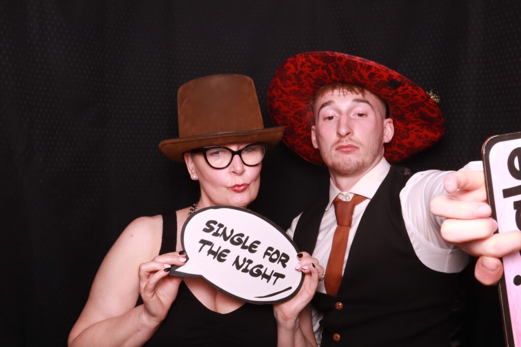 Siobhan &#038; Andy Curds Barn