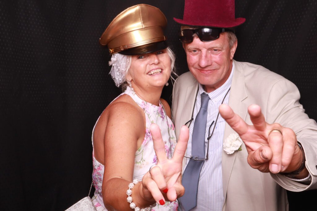 Siobhan &#038; Andy Curds Barn