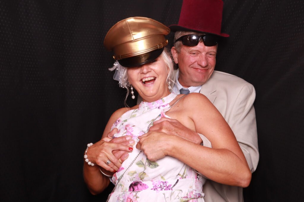 Siobhan &#038; Andy Curds Barn