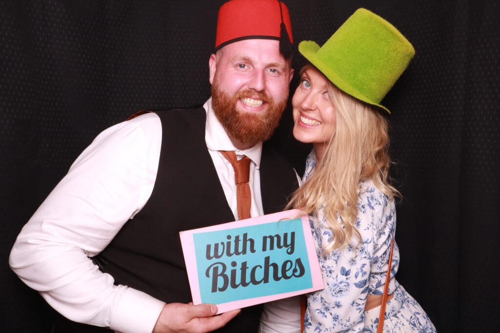 Siobhan &#038; Andy Curds Barn