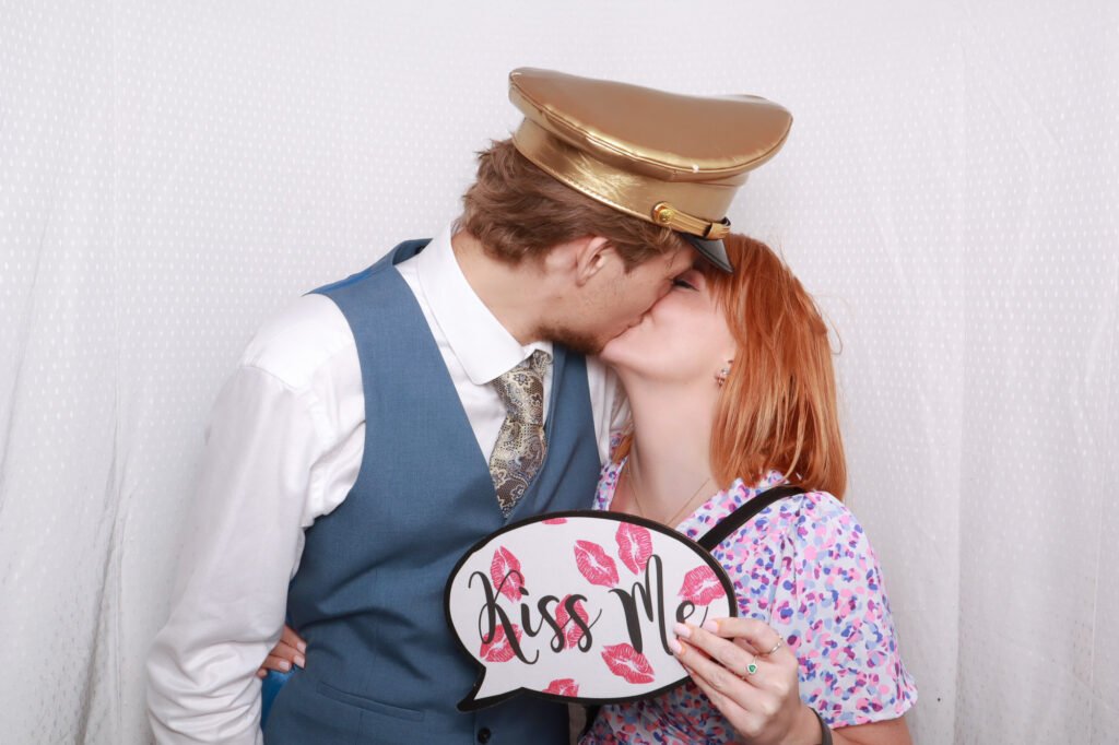 Mr &amp; Mrs Gray