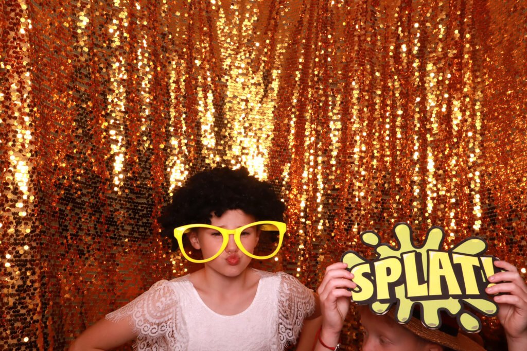 Elisa &amp; James