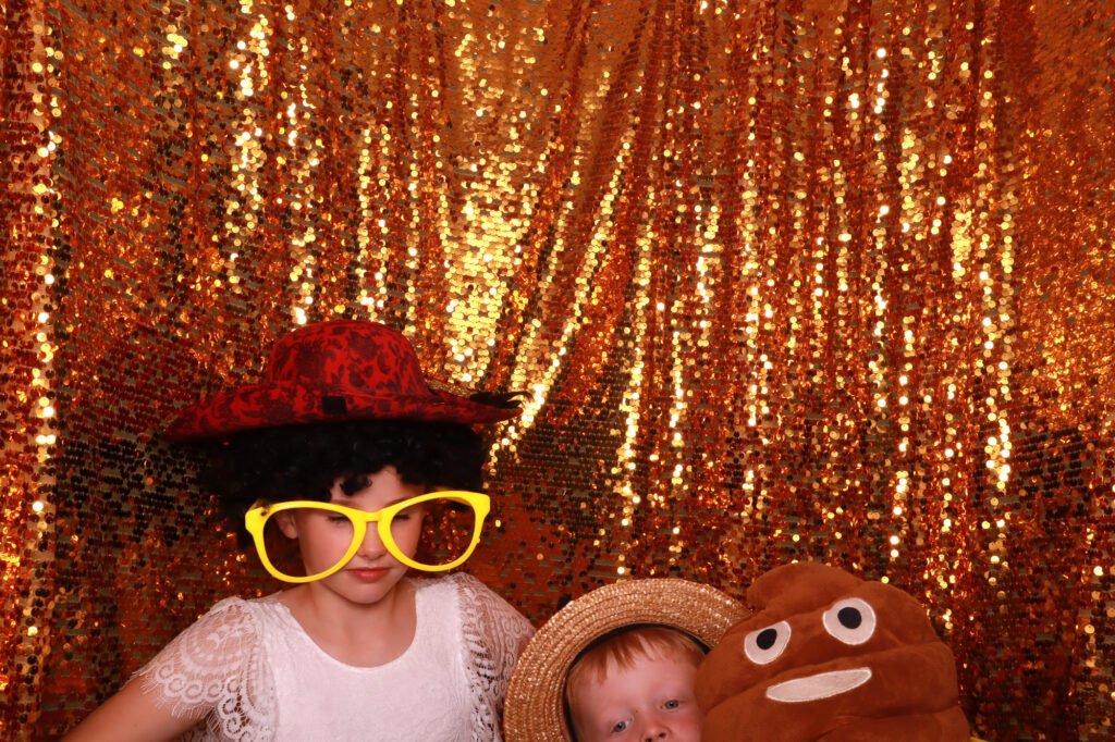 Elisa &amp; James