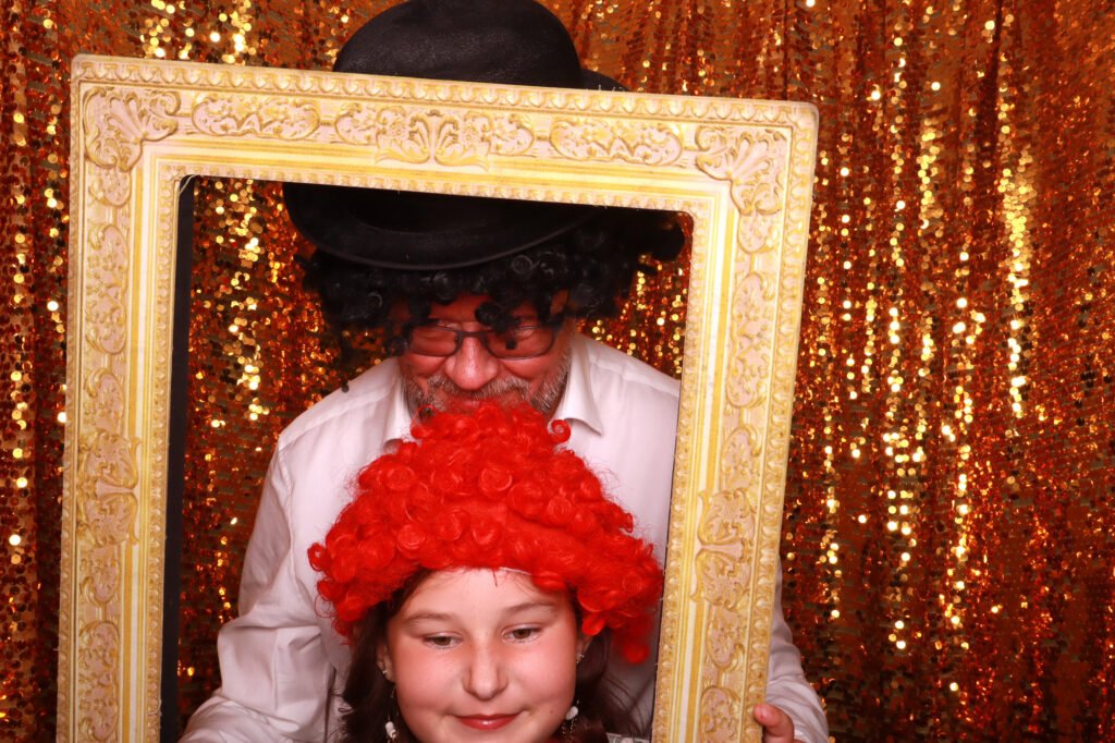 Elisa &amp; James