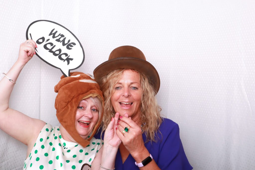 Beth &amp; Samuel Friern Manor