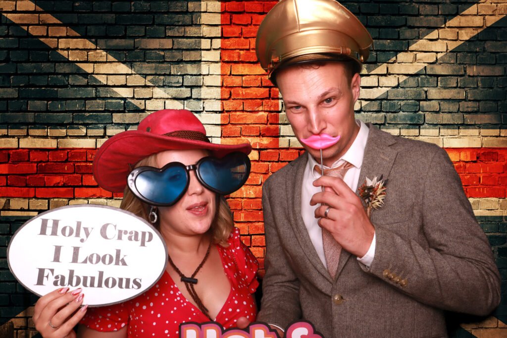 Joe &amp; Hanna Vaulty Manor